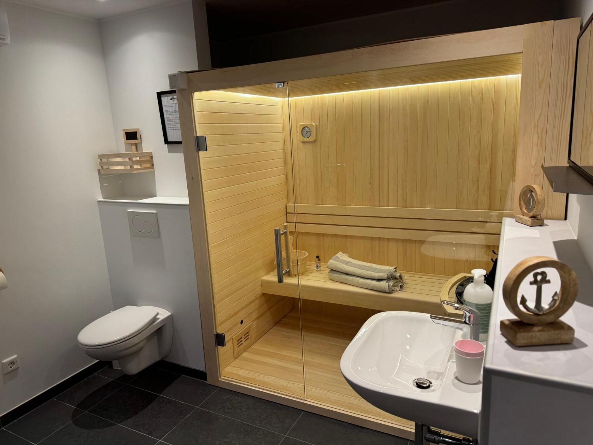 Ommi Kese See-Suite Sauna Biggesee Olpe bei Meschede Exterior foto