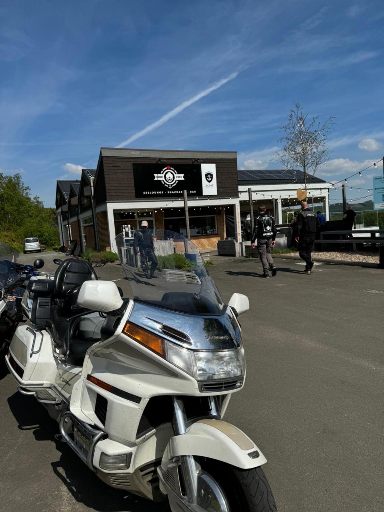 Ommi Kese See-Suite Sauna Biggesee Olpe bei Meschede Exterior foto
