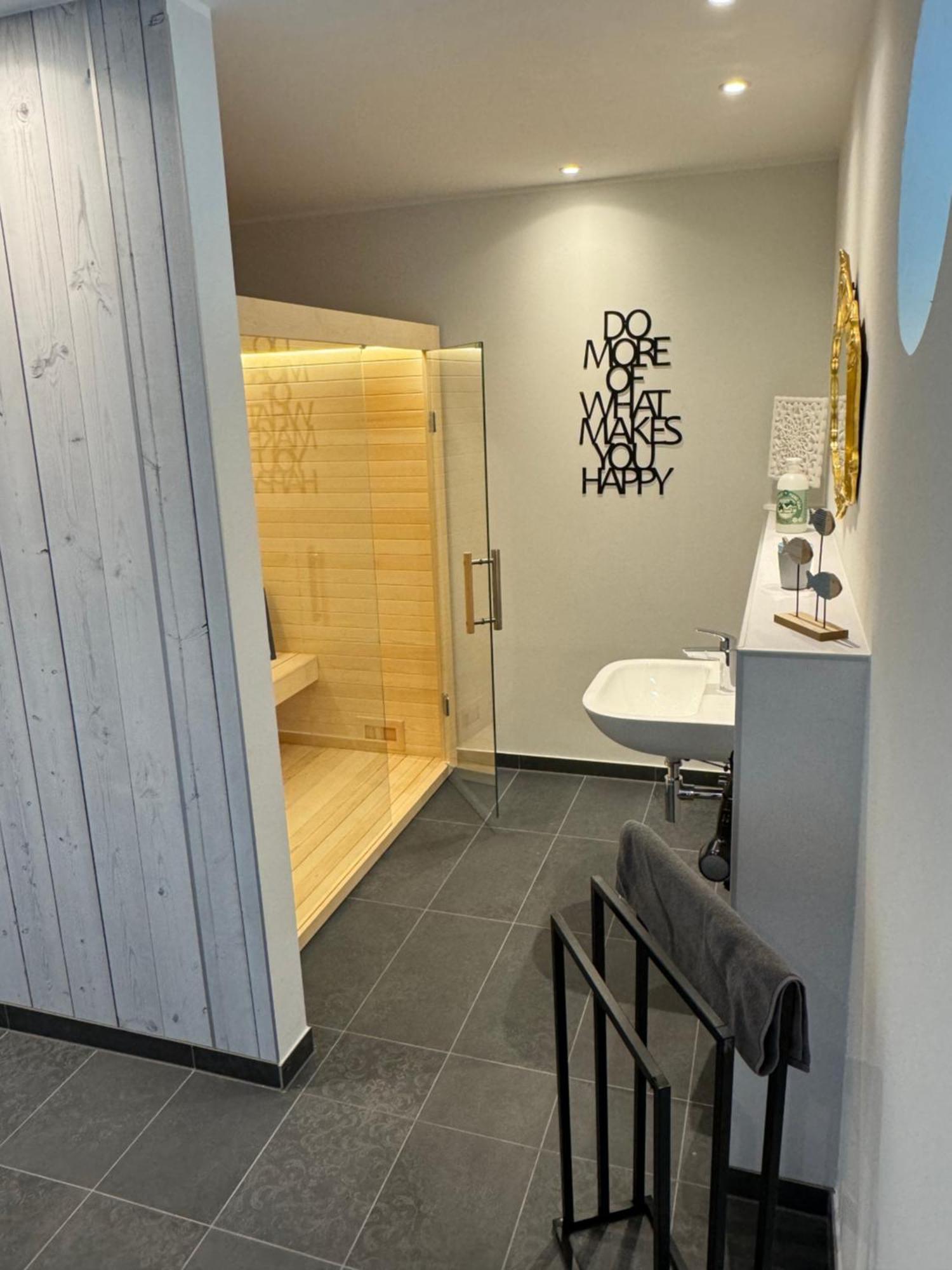 Ommi Kese See-Suite Sauna Biggesee Olpe bei Meschede Exterior foto